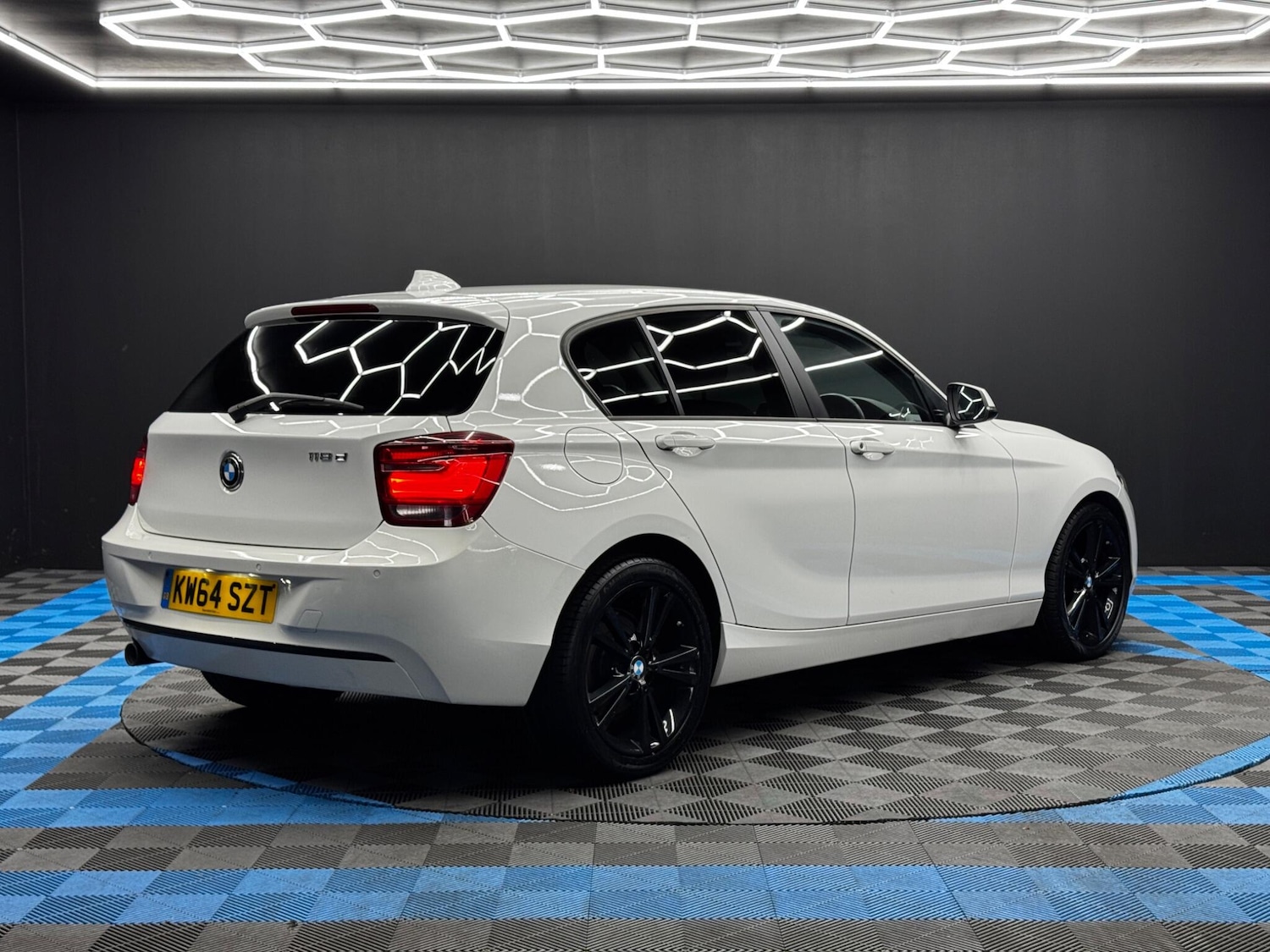 Used BMW 1 Series 2015 for sale - 76584150: Photo 5