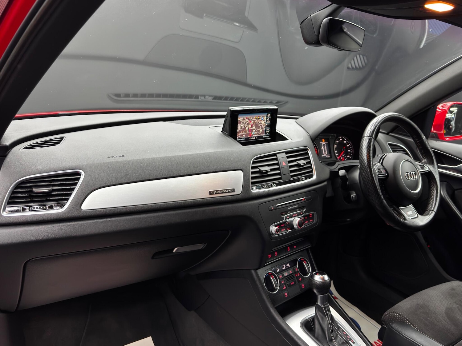 Used Audi Q3 2016 for sale - 76550678: Photo 11