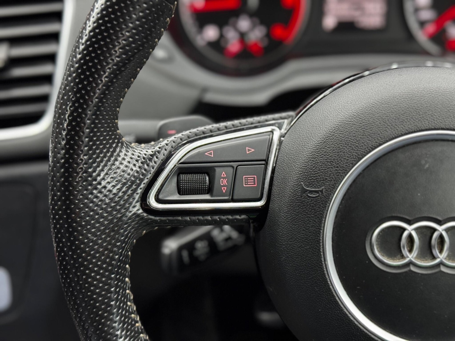 Used Audi Q3 2016 for sale - 76550678: Photo 20