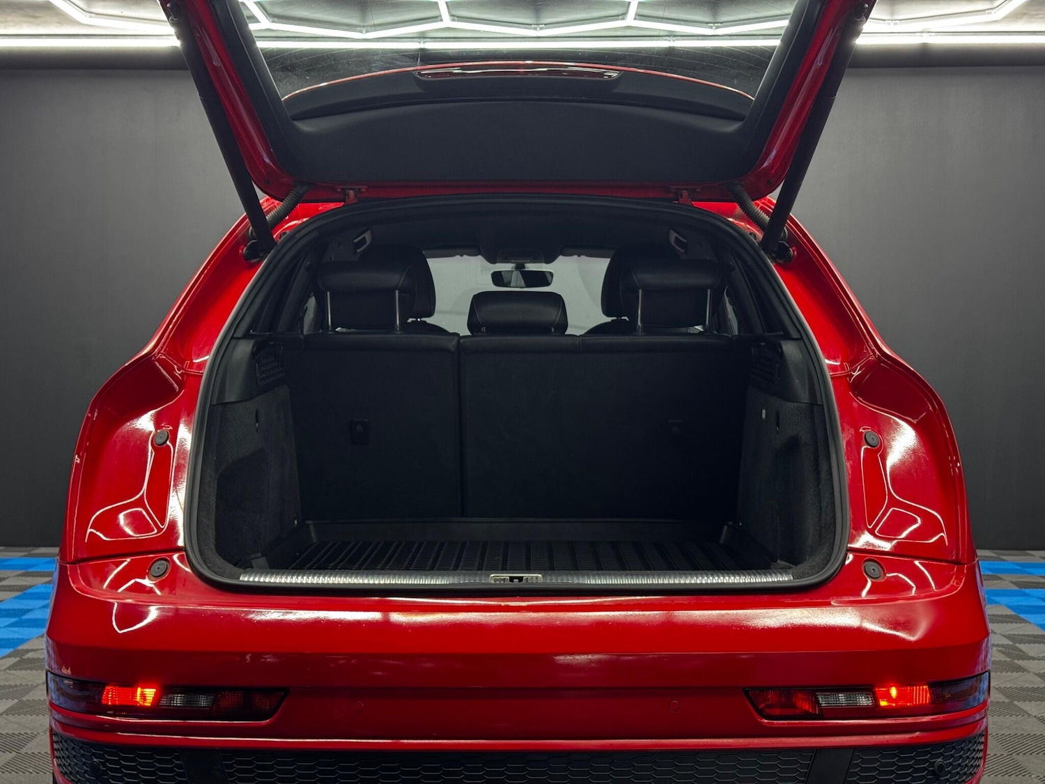 Used Audi Q3 2016 for sale - 76550678: Photo 39