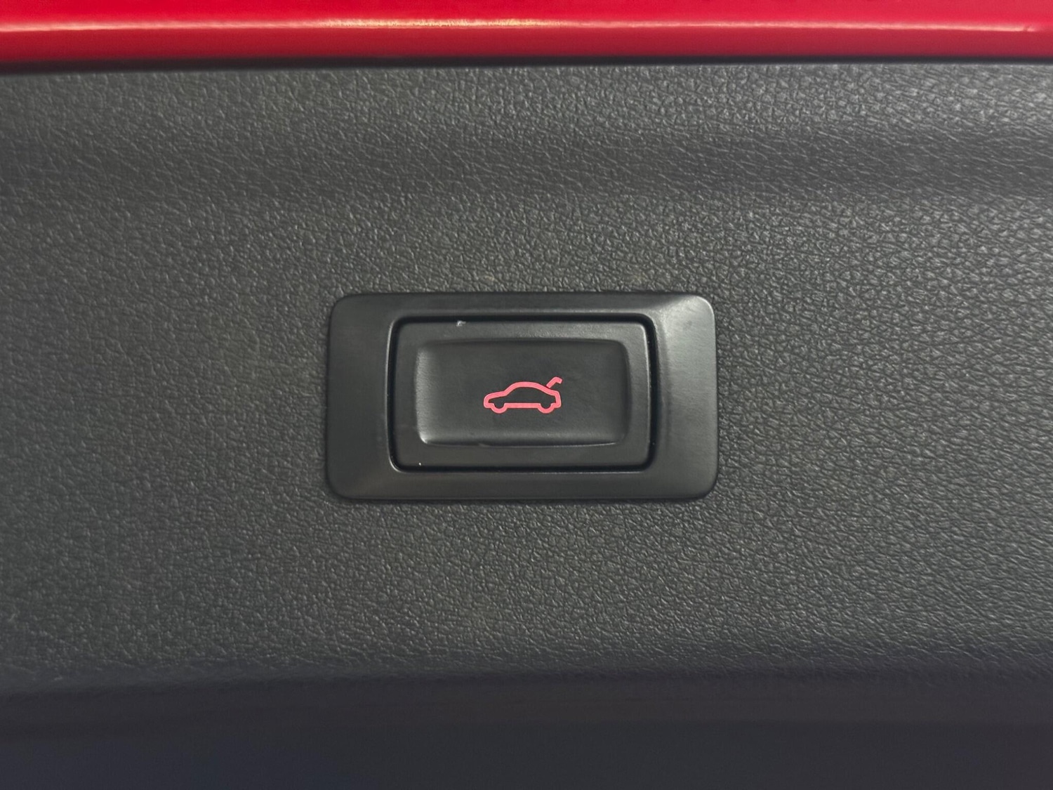 Used Audi Q3 2016 for sale - 76550678: Photo 40