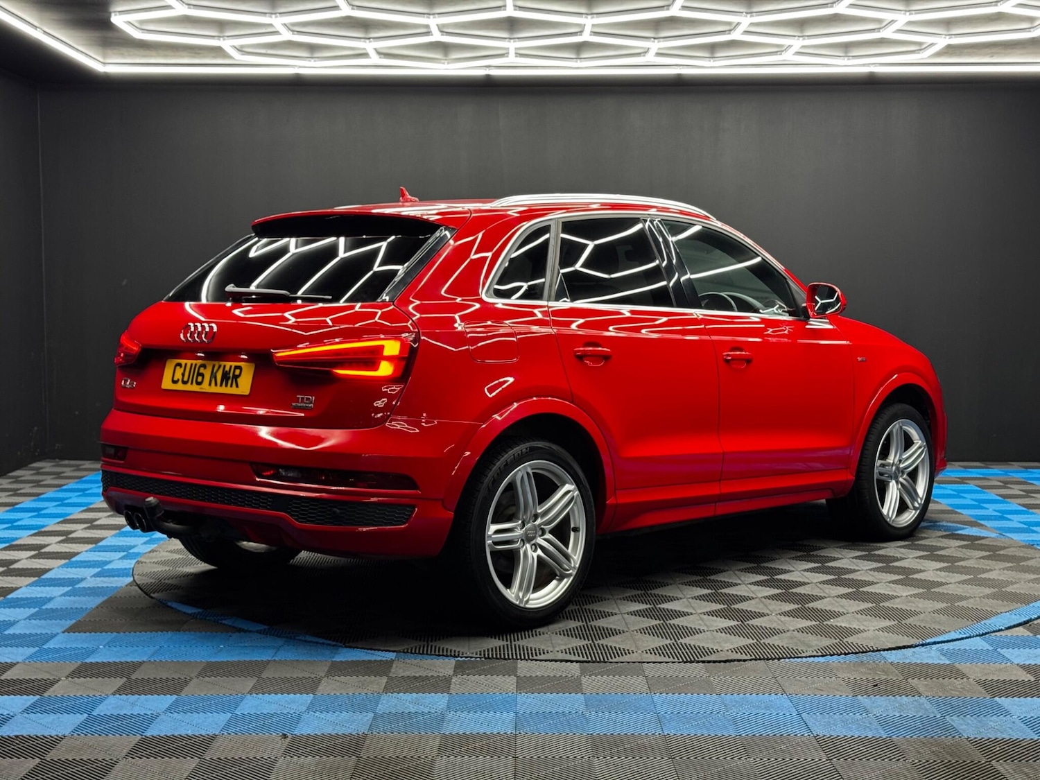 Used Audi Q3 2016 for sale - 76550678: Photo 5