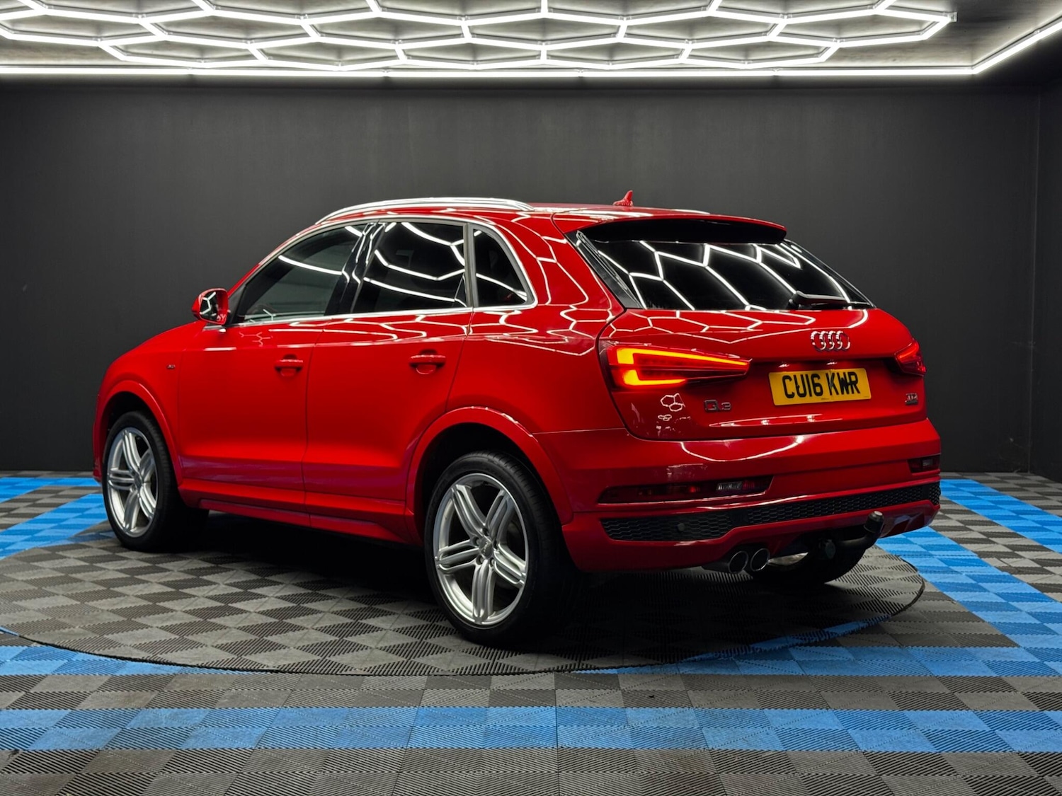 Used Audi Q3 2016 for sale - 76550678: Photo 7