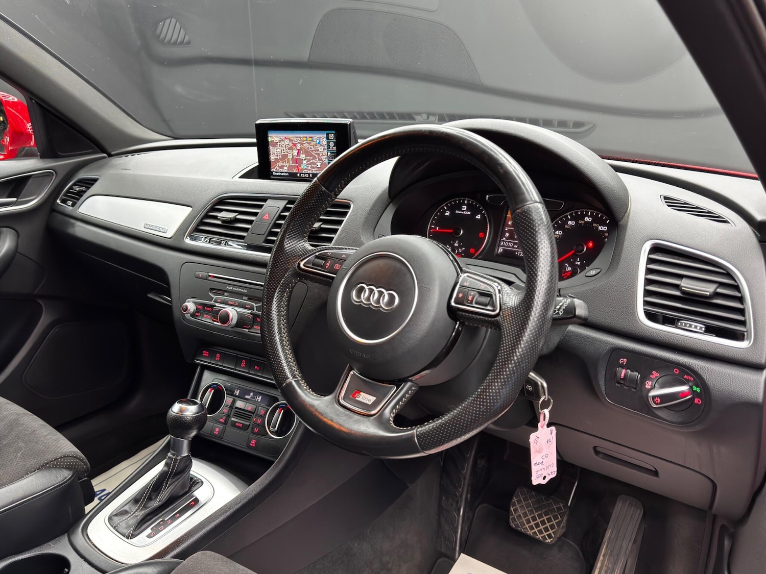 Used Audi Q3 2016 for sale - 76550678: Photo 9