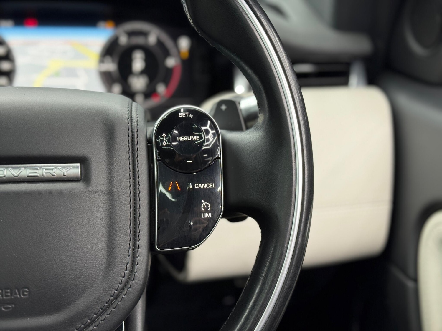 Used Land Rover Discovery Sport 2019 for sale - 77156251: Photo 22