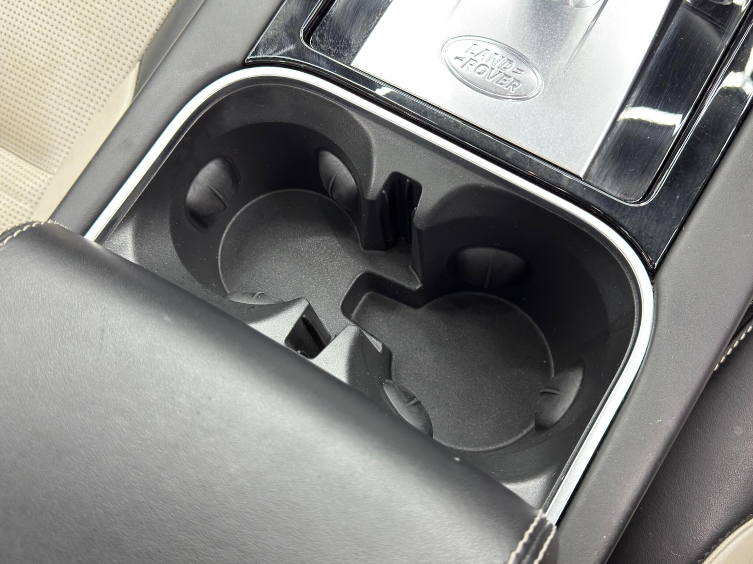 Used Land Rover Discovery Sport 2019 for sale - 77156251: Photo 25