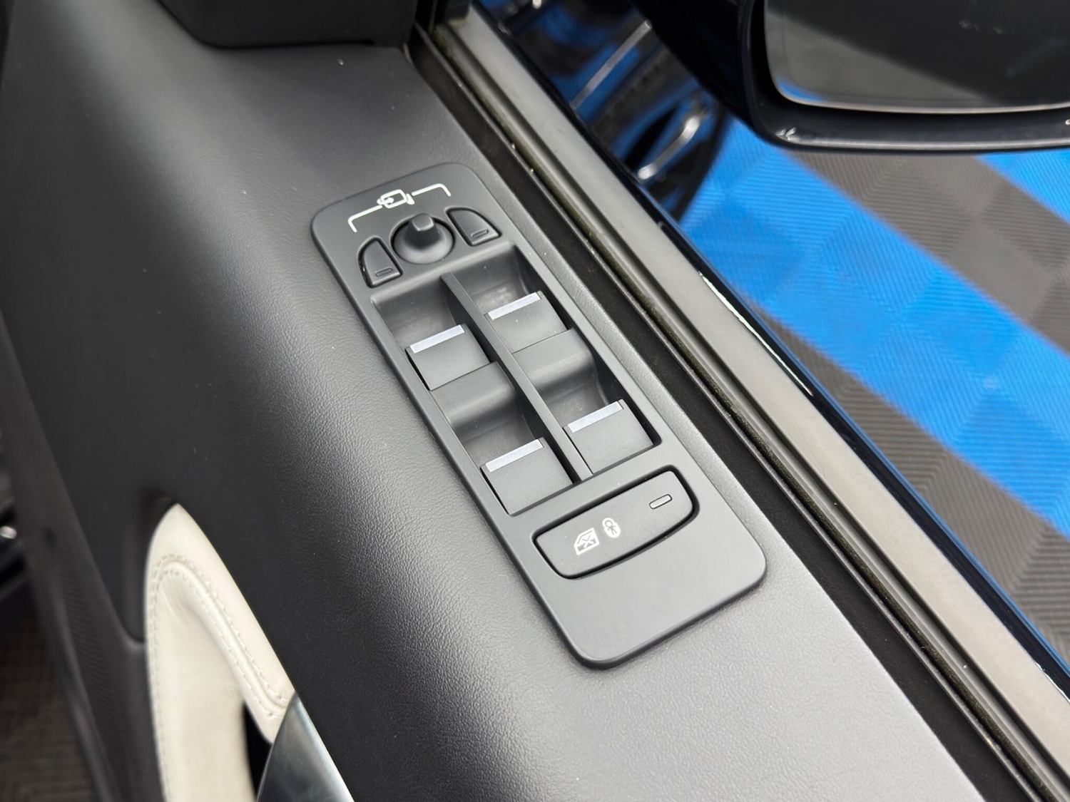 Used Land Rover Discovery Sport 2019 for sale - 77156251: Photo 46