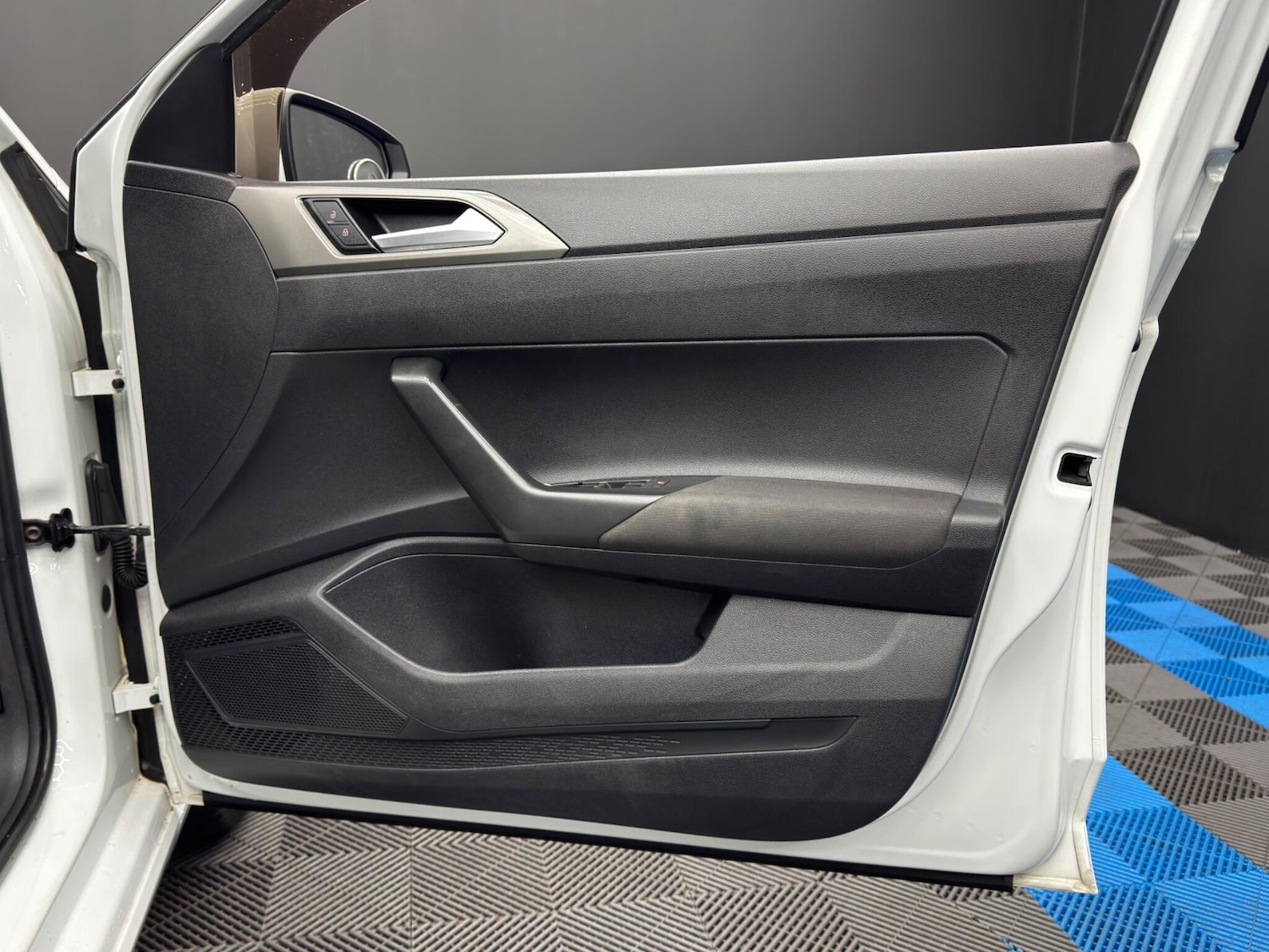 Used Volkswagen Polo 2019 for sale - 77550608: Photo 38