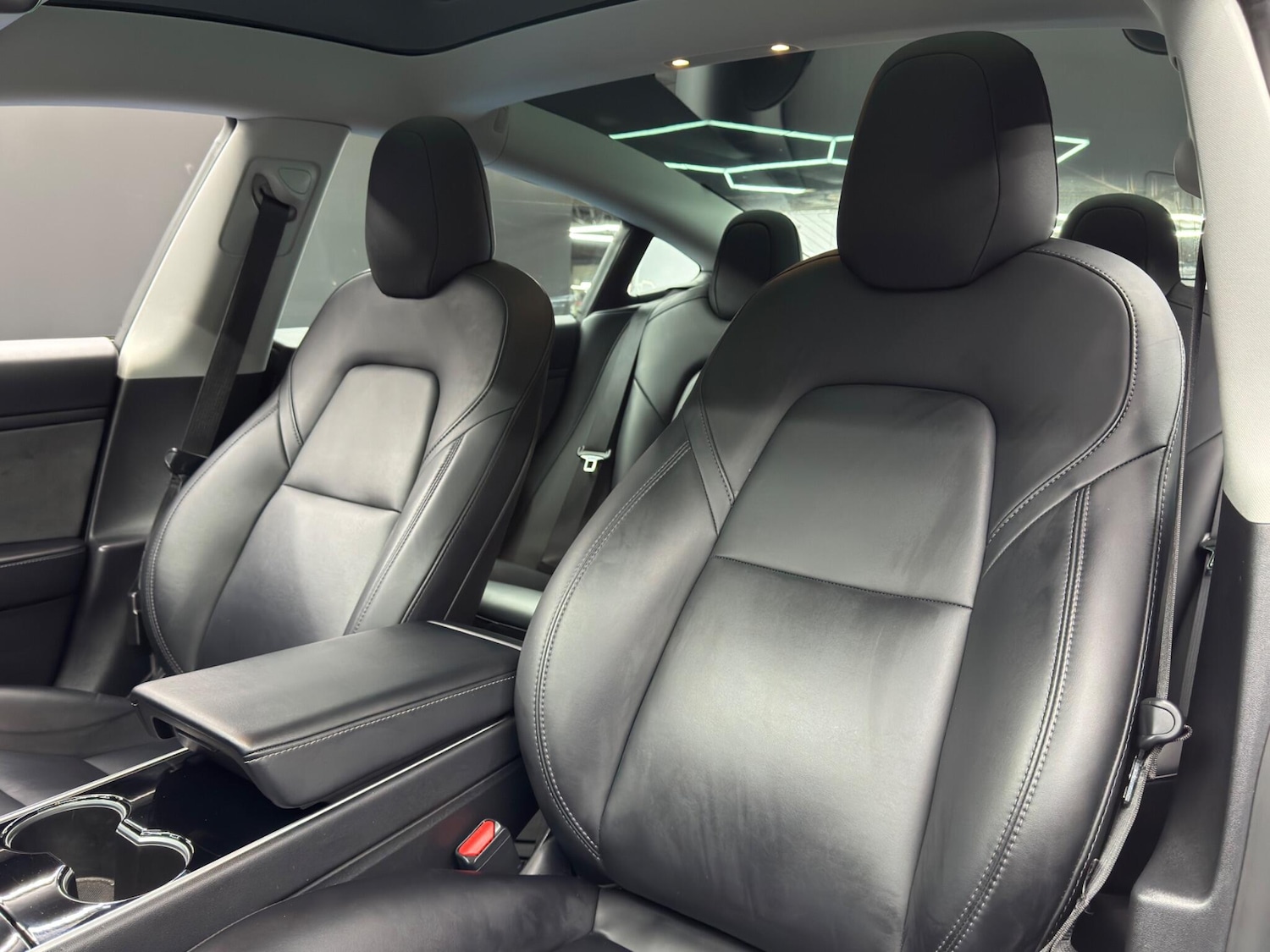 Used Tesla Model 3 2020 for sale - 76701624: Photo 14