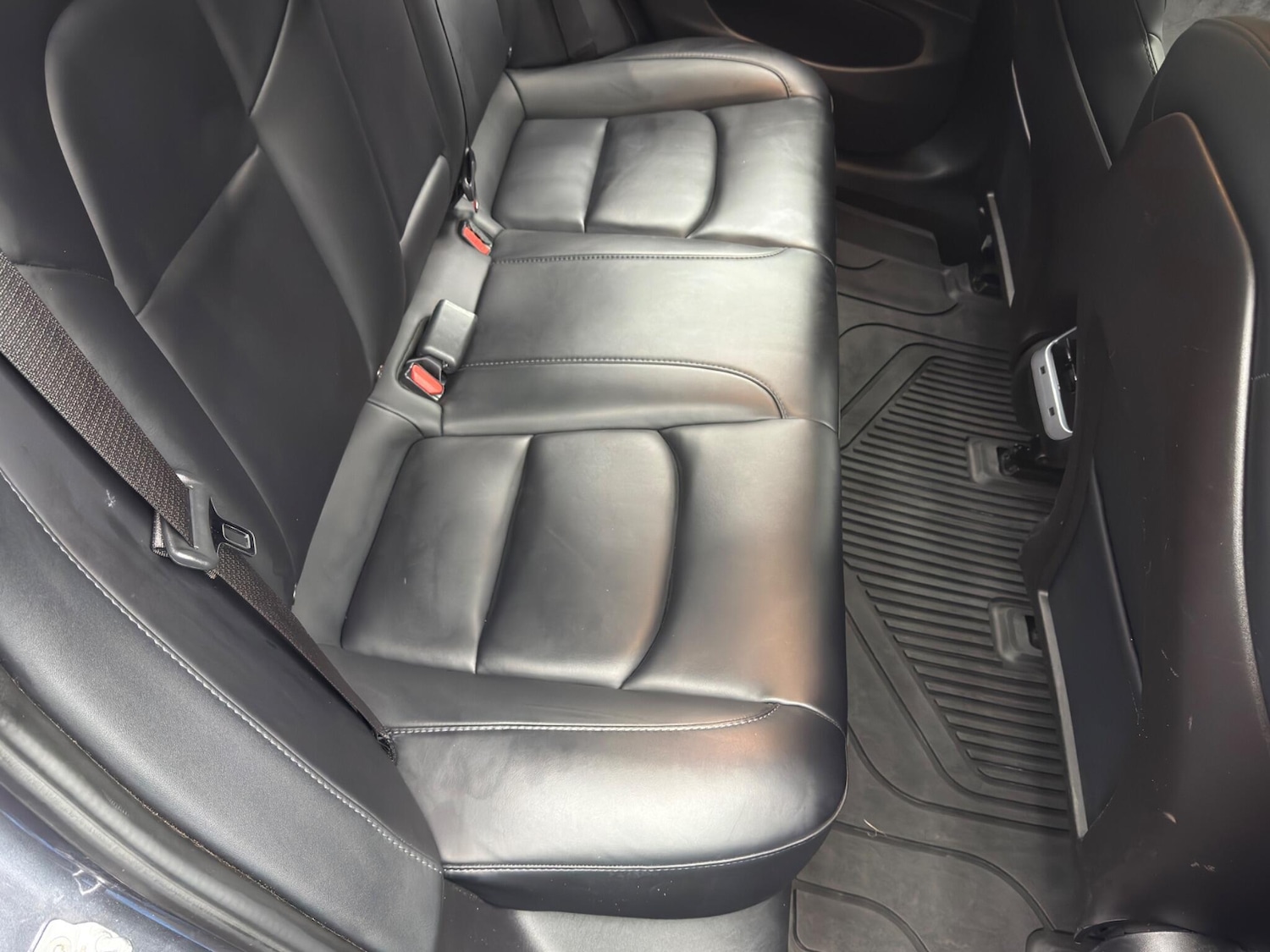 Used Tesla Model 3 2020 for sale - 76701624: Photo 16