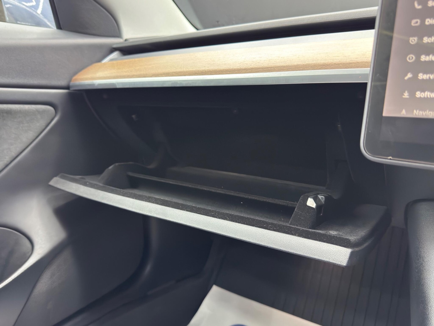 Used Tesla Model 3 2020 for sale - 76701624: Photo 39