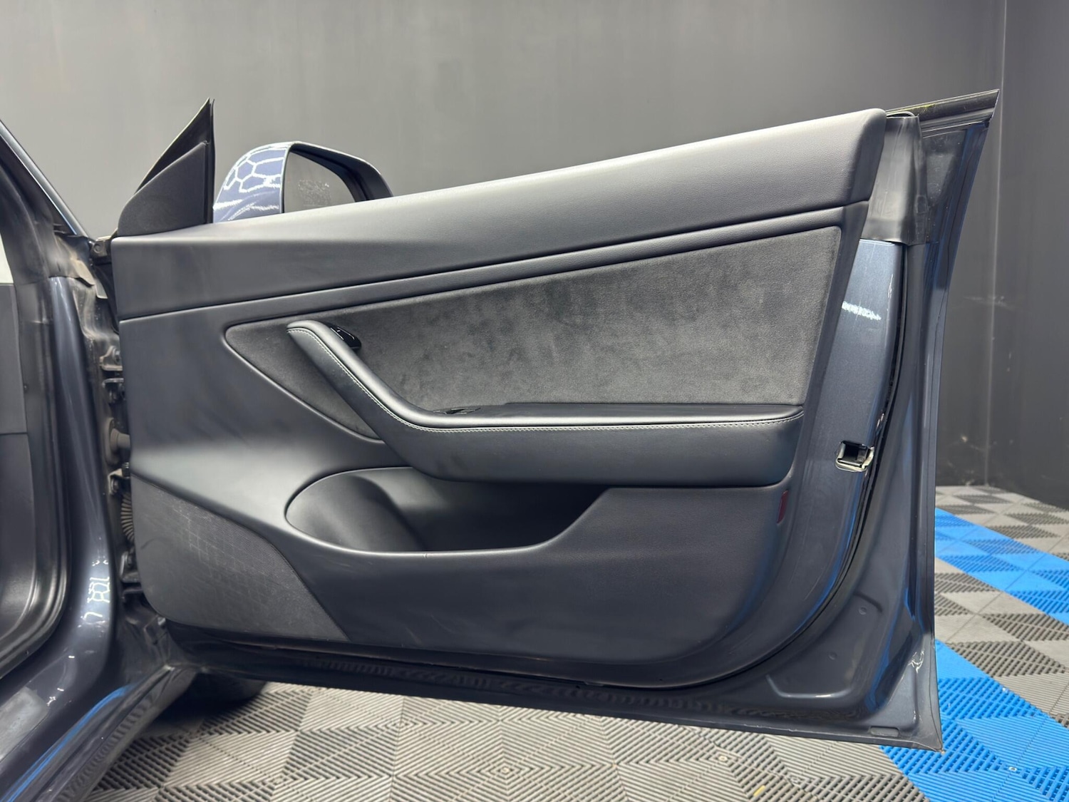 Used Tesla Model 3 2020 for sale - 76701624: Photo 41