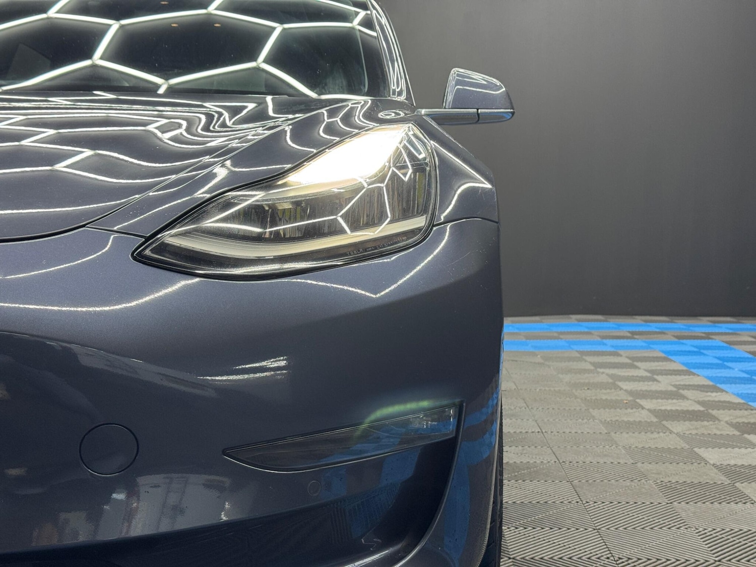 Used Tesla Model 3 2020 for sale - 76701624: Photo 46