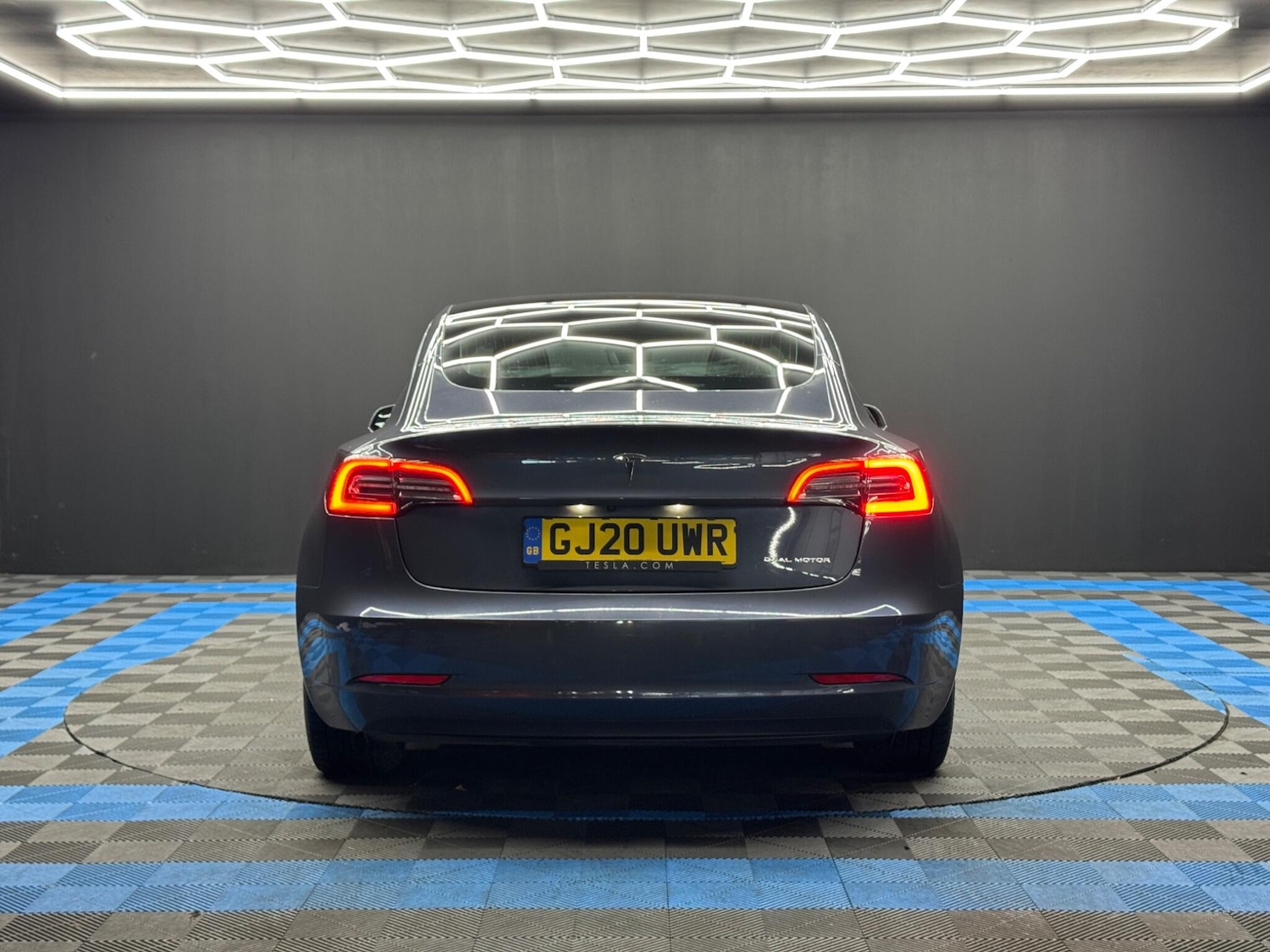 Used Tesla Model 3 2020 for sale - 76701624: Photo 6