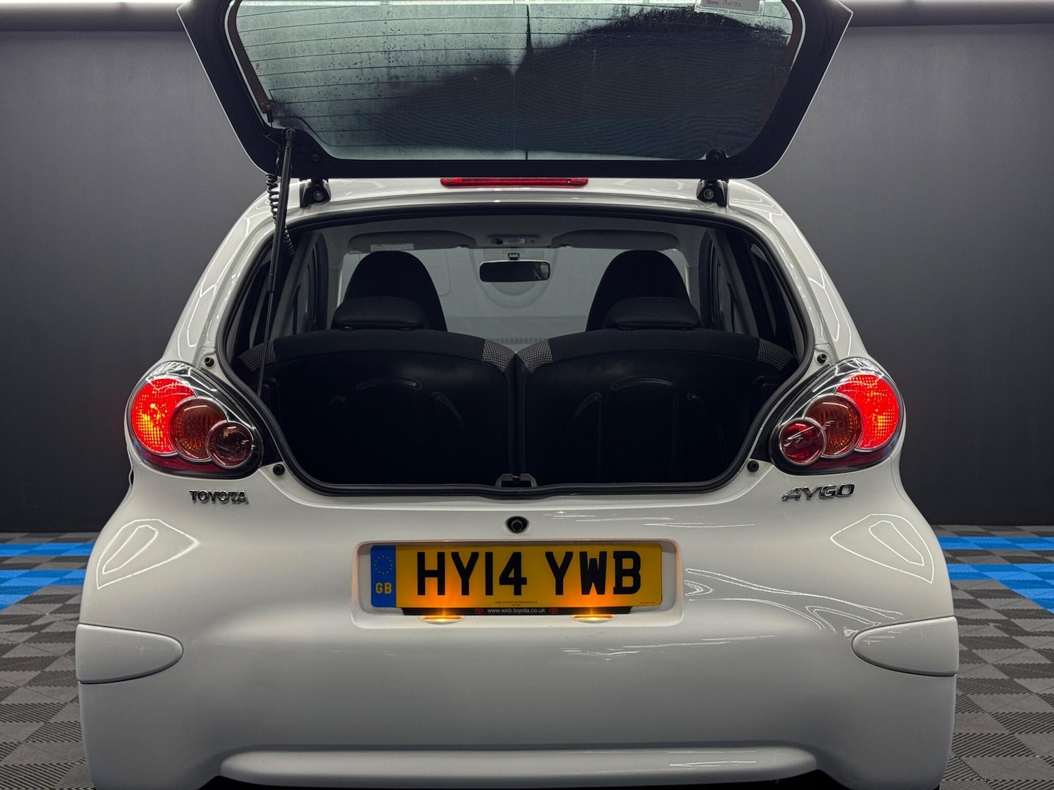 Used Toyota AYGO for sale - 77278744: Photo 27