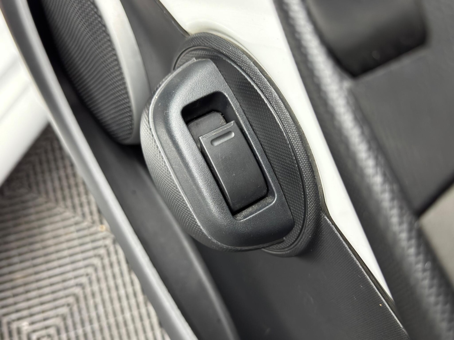 Used Toyota AYGO for sale - 77278744: Photo 29