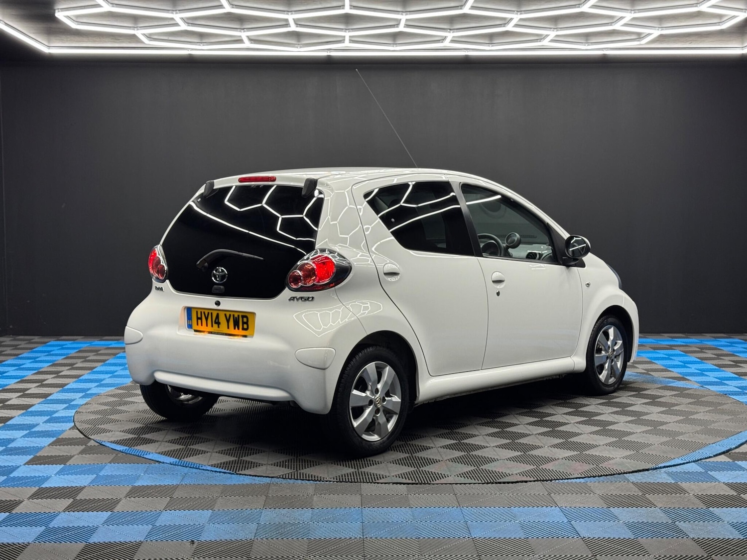 Used Toyota AYGO for sale - 77278744: Photo 5