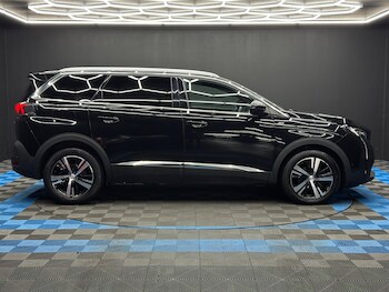 Used Peugeot 5008 2022 for sale - 77524156: Photo