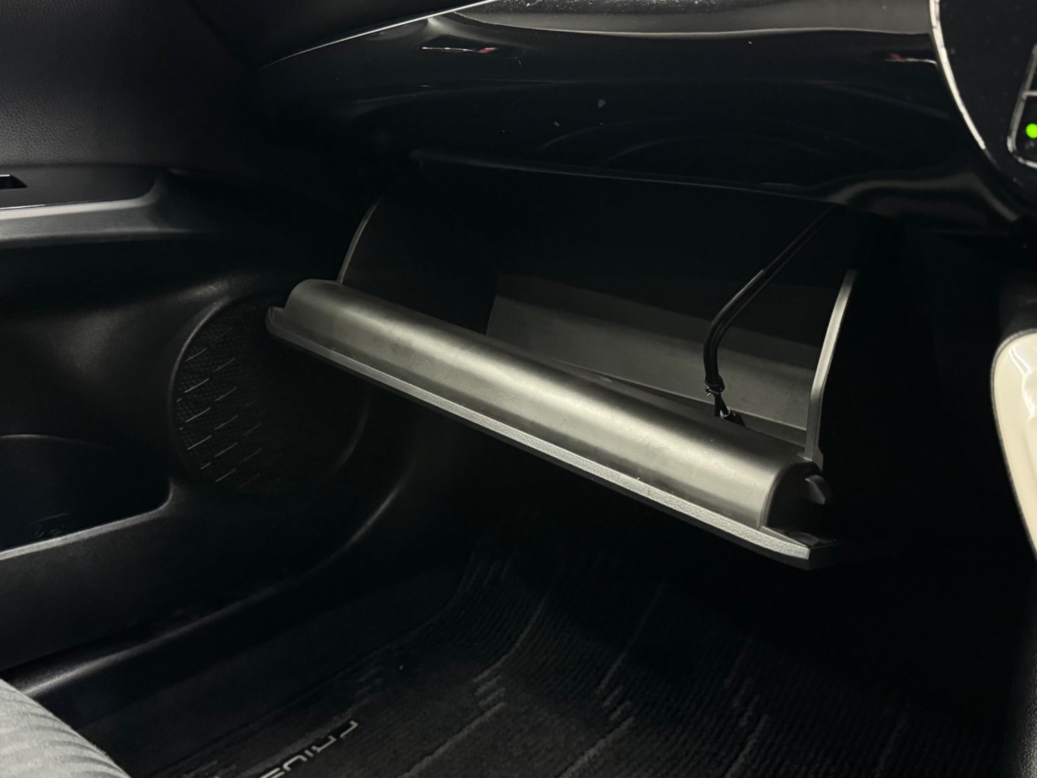 Used Toyota Prius 2024 for sale - 76538074: Photo 30