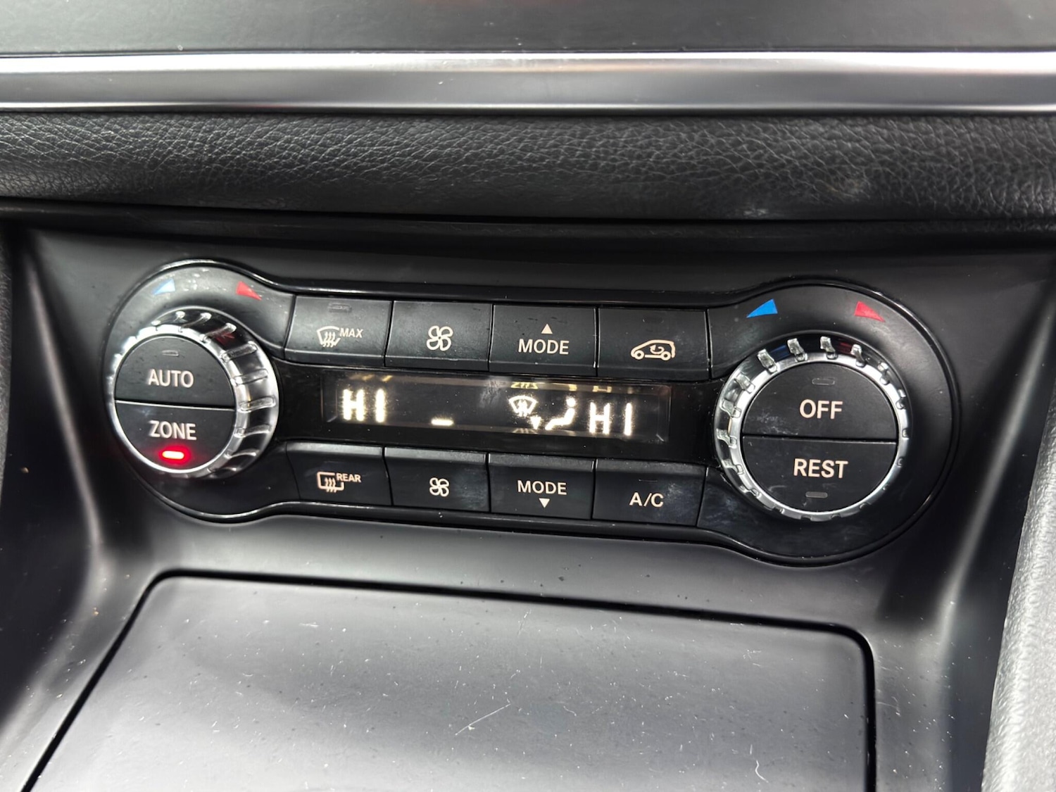 Used Mercedes-Benz GLA 2017 for sale - 76424270: Photo 27