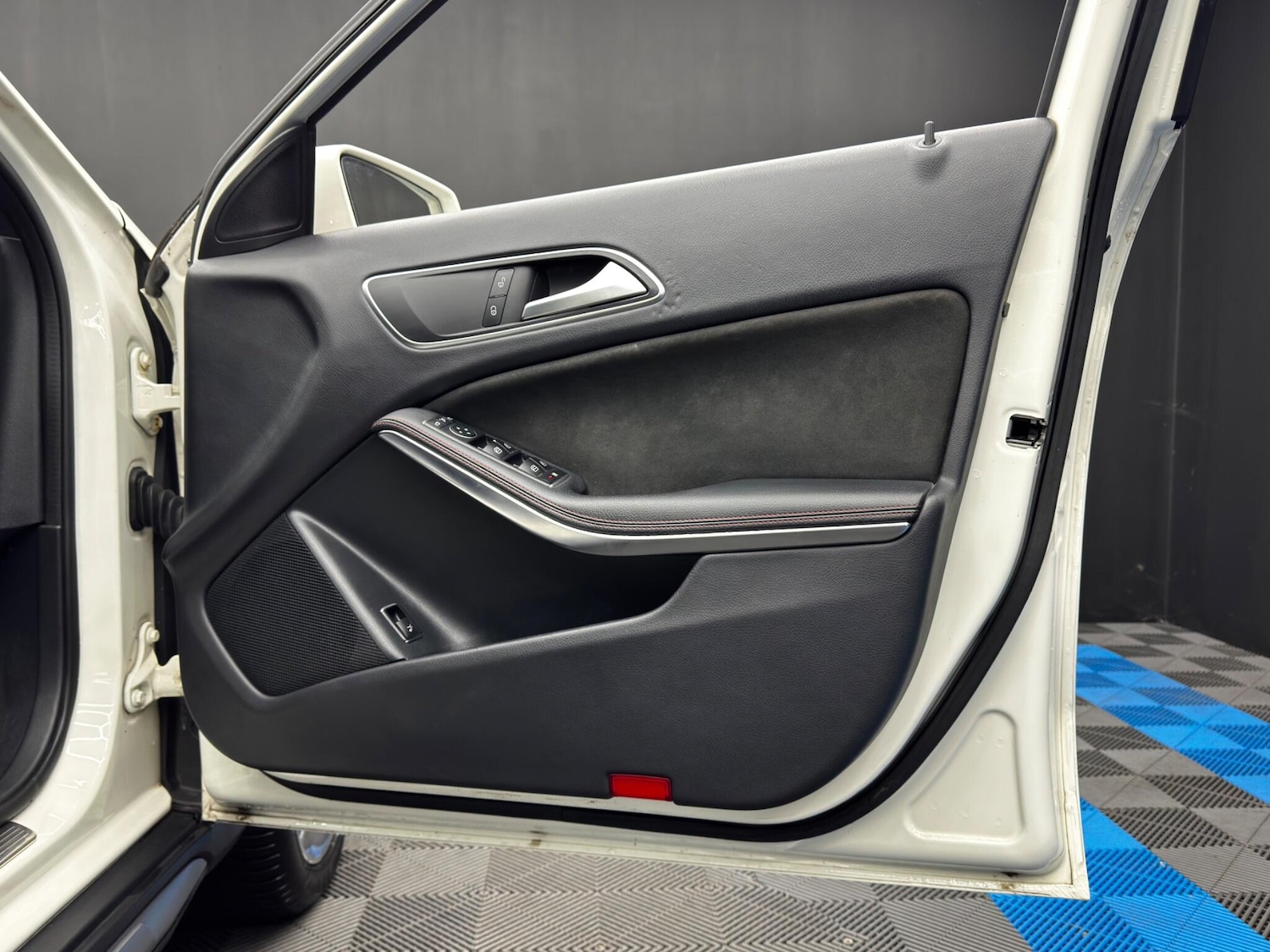 Used Mercedes-Benz GLA 2017 for sale - 76424270: Photo 40