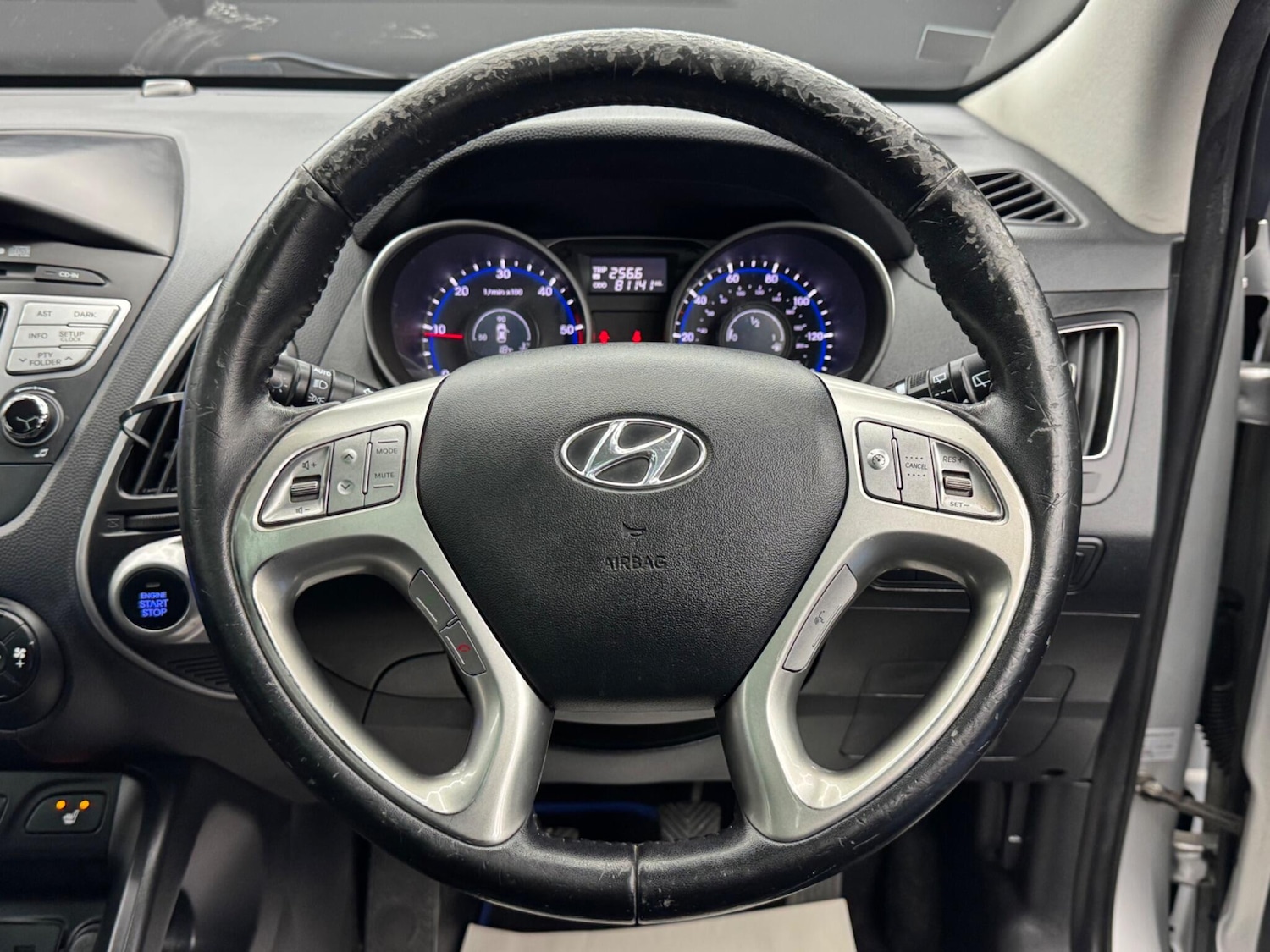 Used Hyundai Ix35 2012 for sale - 76307082: Photo 18
