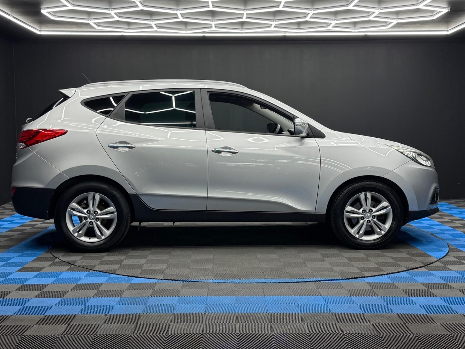 Used Hyundai Ix35 2012 for sale - 76307082: Photo 4