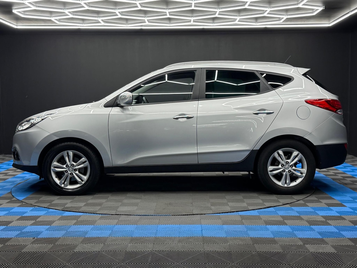 Used Hyundai Ix35 2012 for sale - 76307082: Photo 8