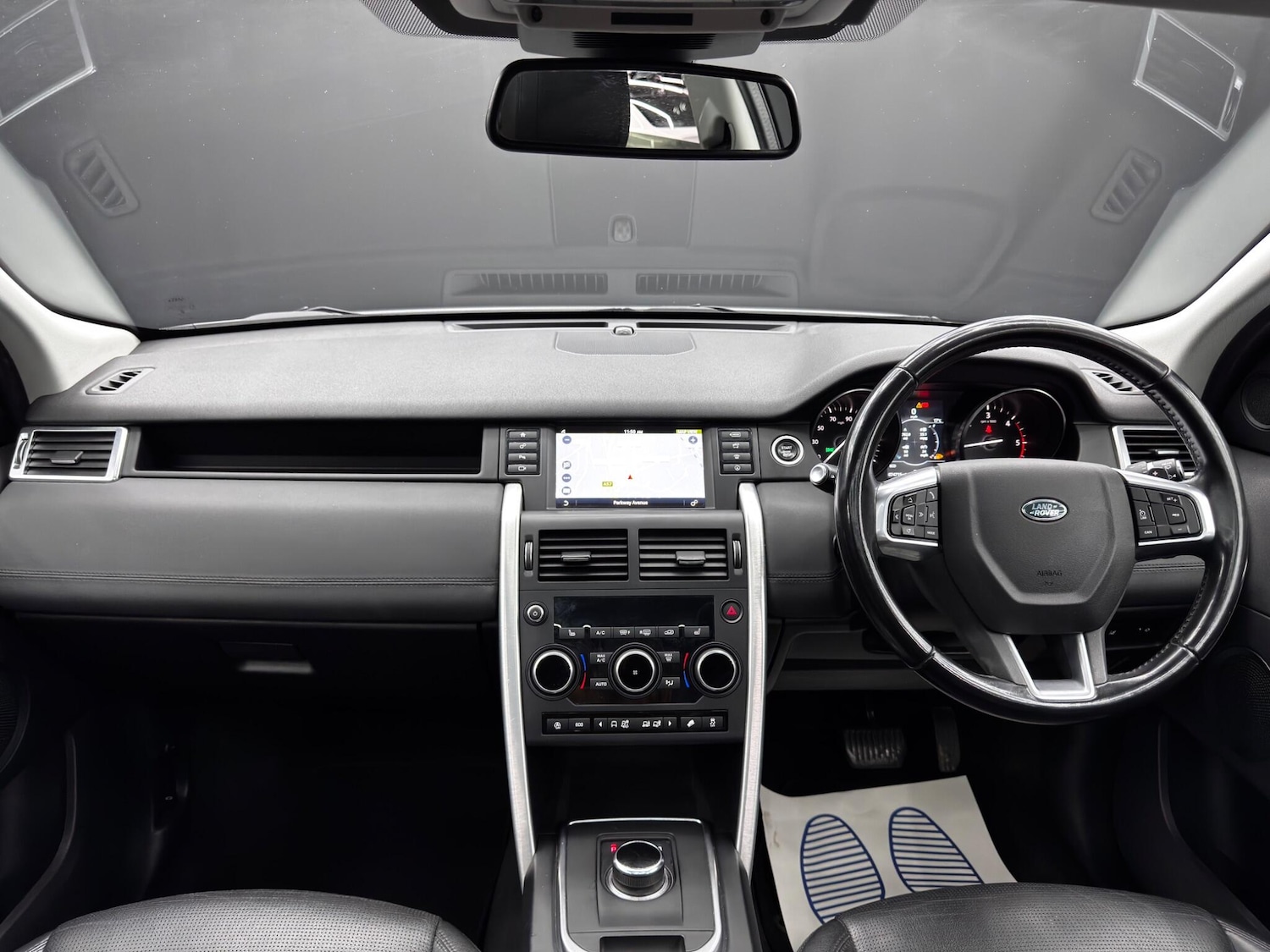 Used Land Rover Discovery Sport 2018 for sale - 76511837: Photo 10