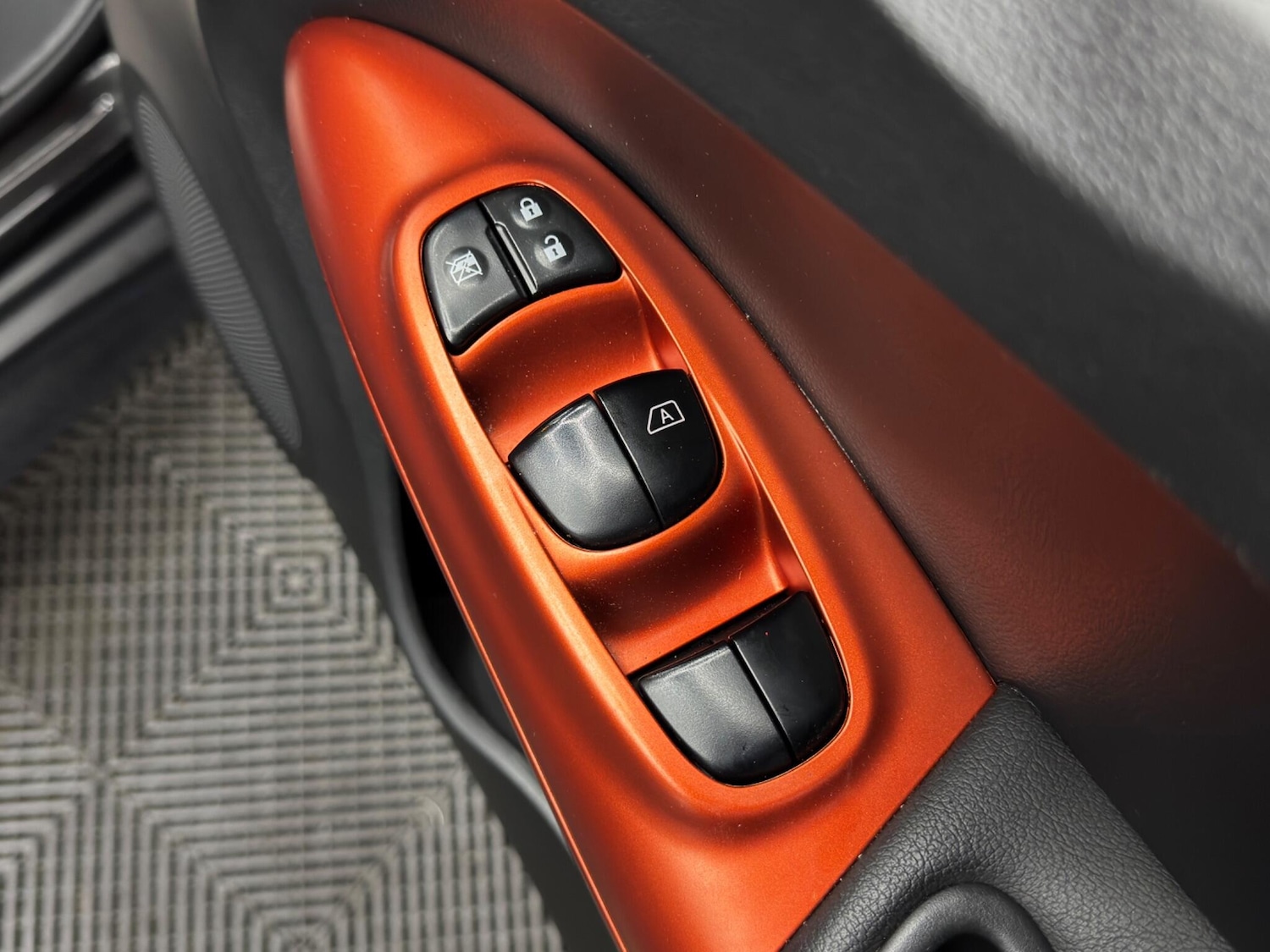 Used Nissan Juke for sale - 77794428: Photo 37