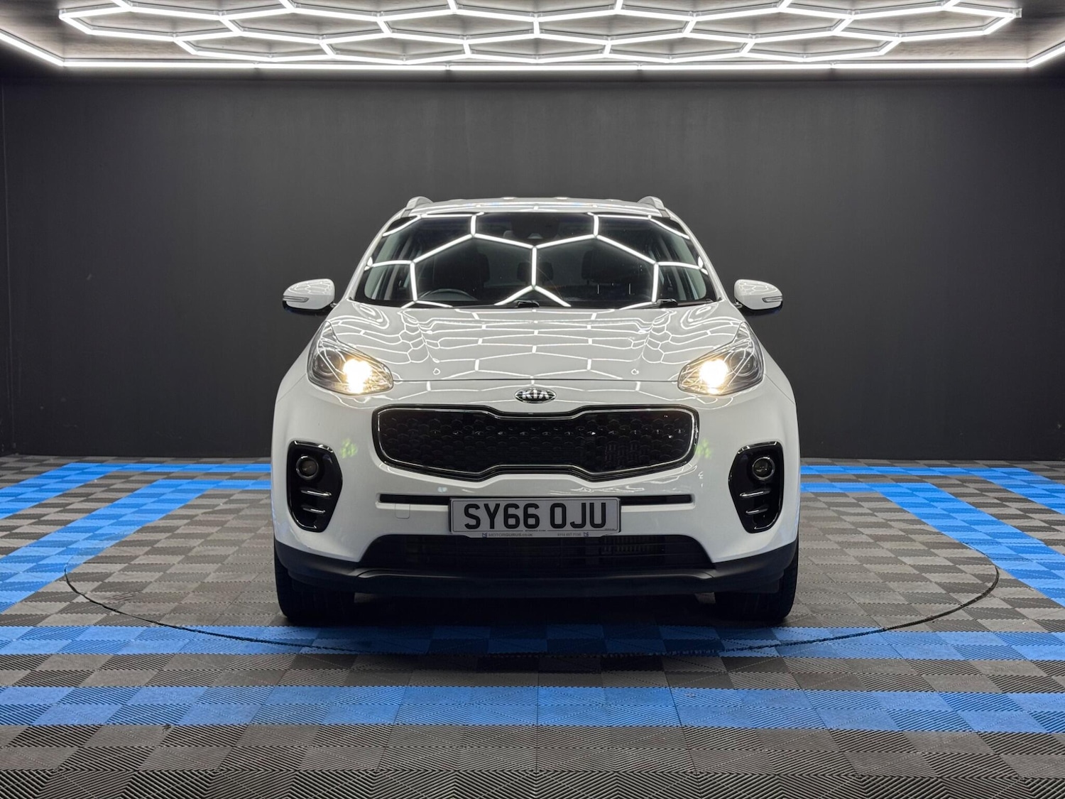 Used Kia Sportage 2016 for sale - 76137018: Photo 2