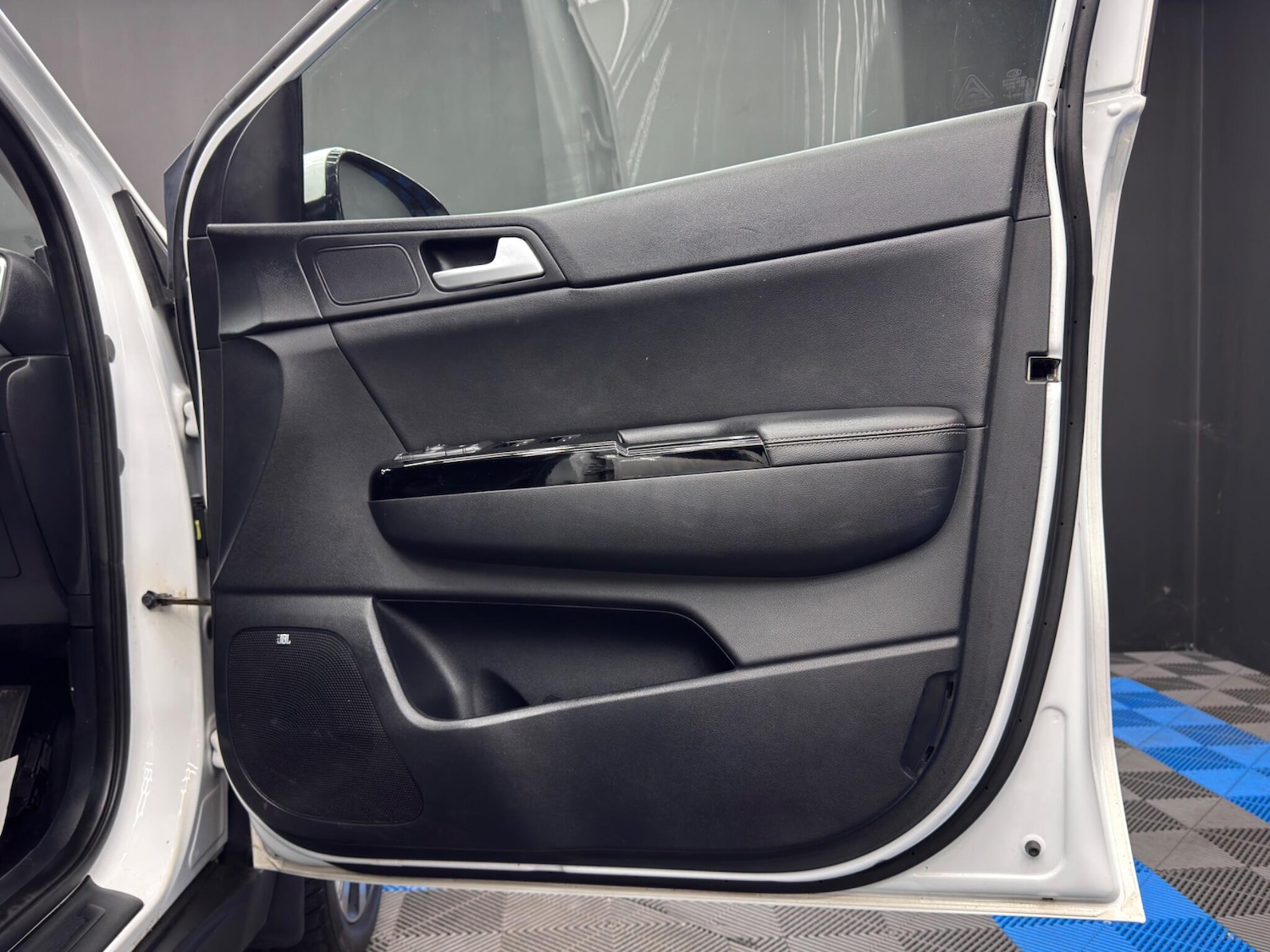 Used Kia Sportage 2016 for sale - 76137018: Photo 36