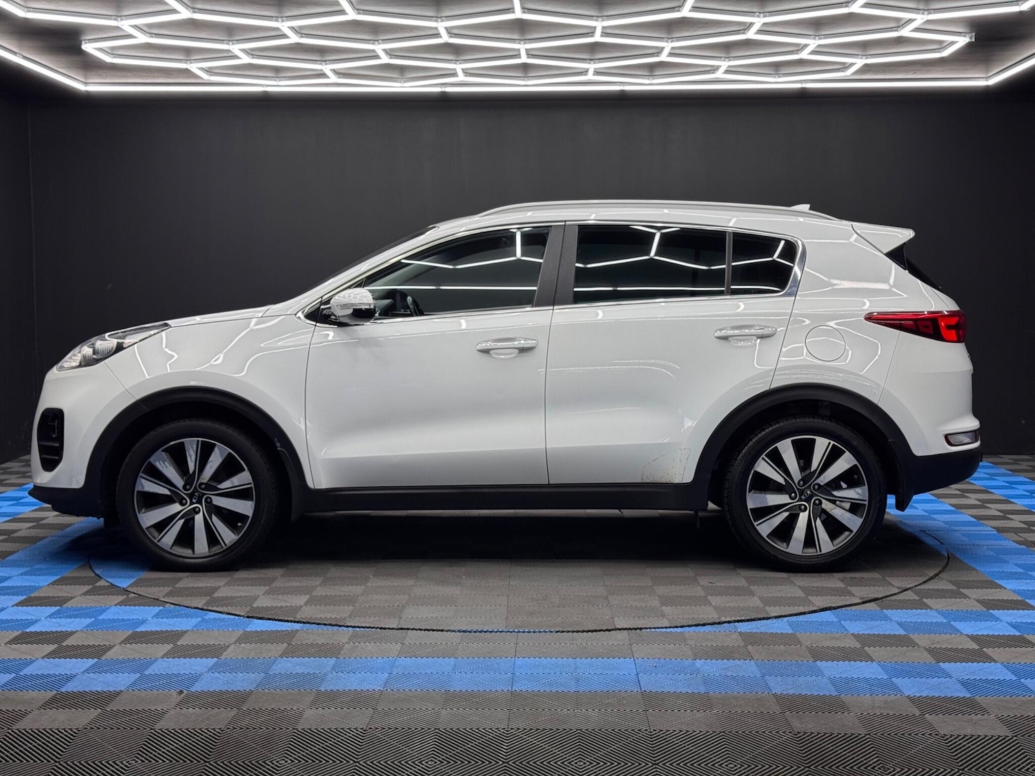 Used Kia Sportage 2016 for sale - 76137018: Photo 8