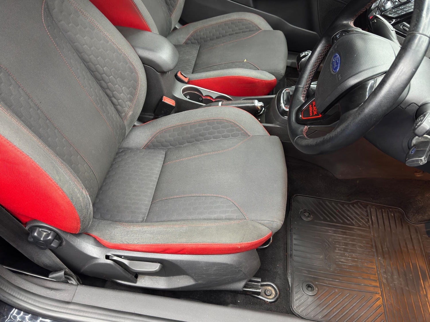 Used Ford Fiesta 2016 for sale - 77143068: Photo 13