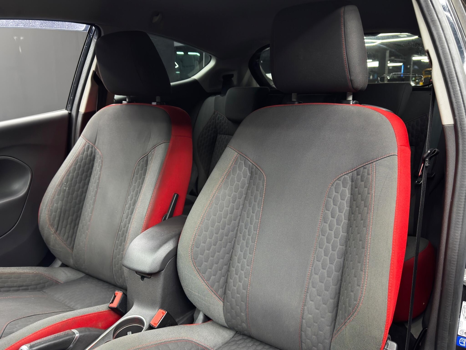 Used Ford Fiesta 2016 for sale - 77143068: Photo 14