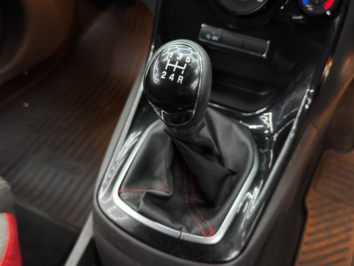 Used Ford Fiesta 2016 for sale - 77143068: Photo 23