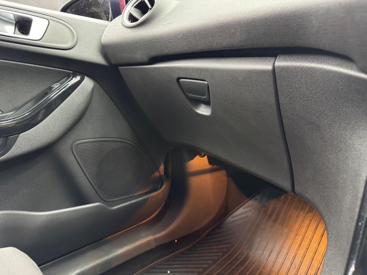 Used Ford Fiesta 2016 for sale - 77143068: Photo 30