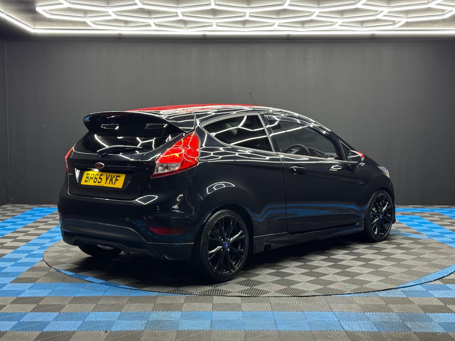 Used Ford Fiesta 2016 for sale - 77143068: Photo 5