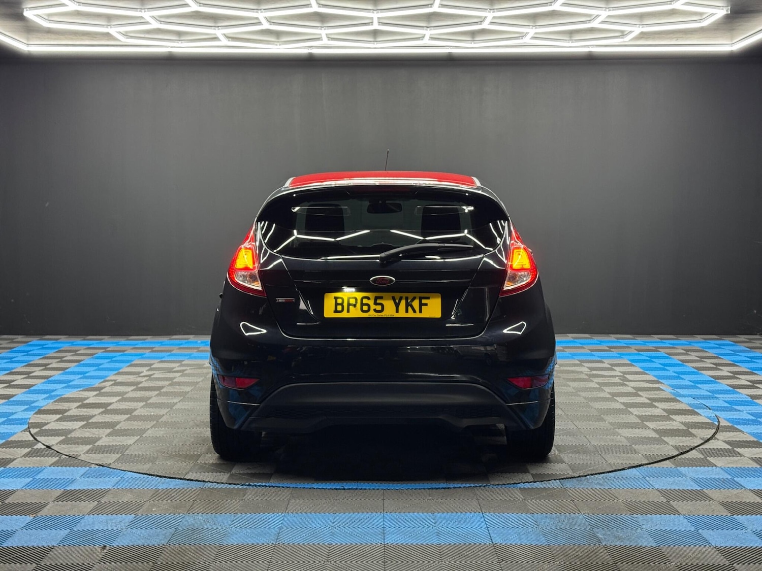 Used Ford Fiesta 2016 for sale - 77143068: Photo 6