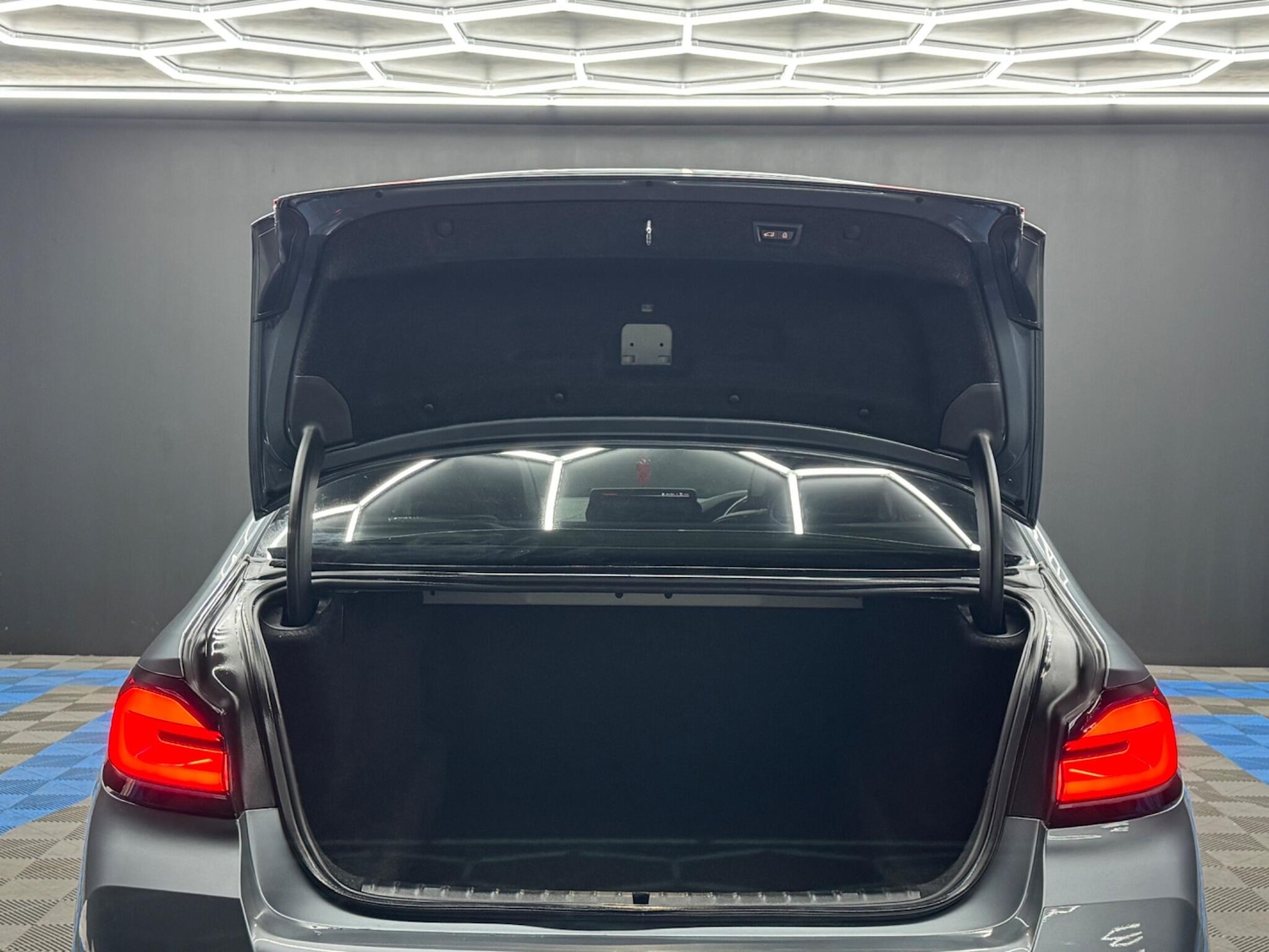 Vehicle 43