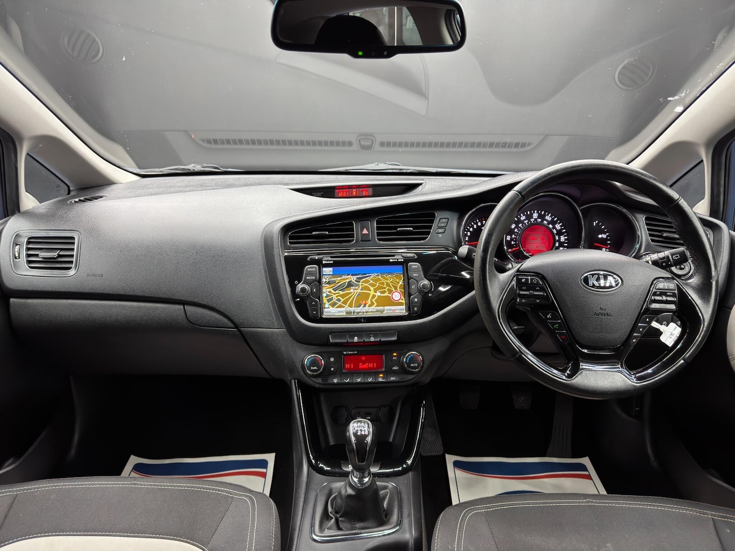 Used Kia Ceed 2014 for sale - 77377196: Photo 10