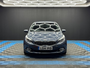 Used Kia Ceed 2014 for sale - 77377196: Photo