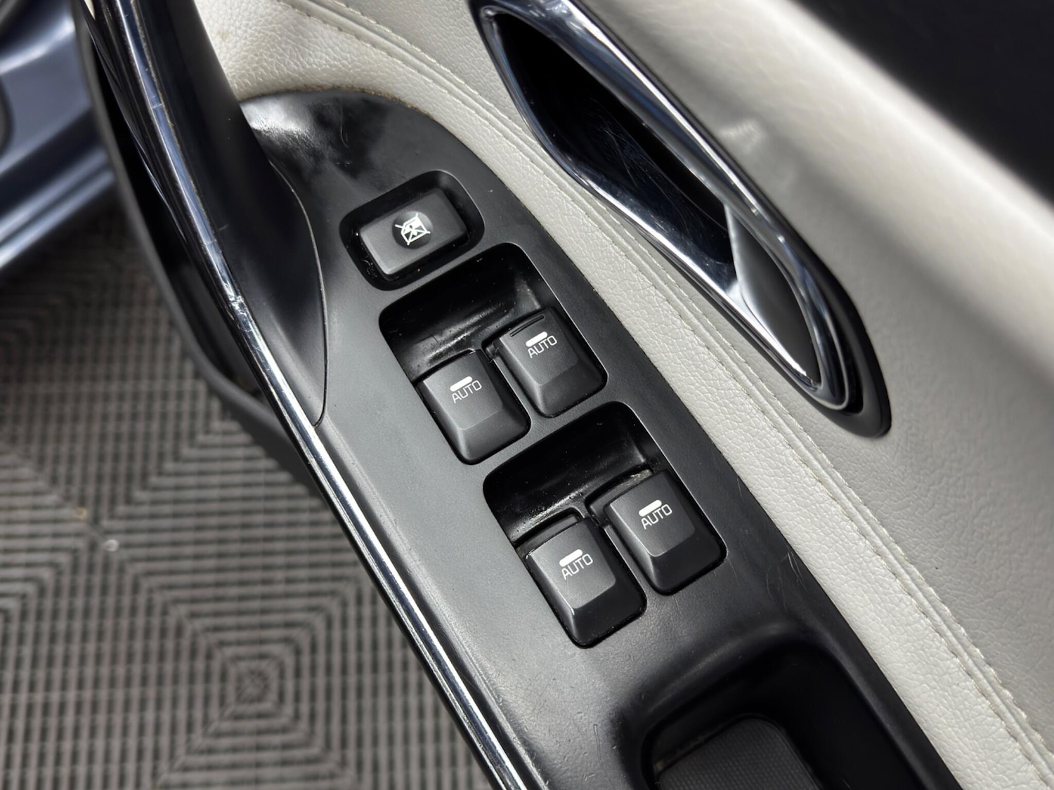 Used Kia Ceed 2014 for sale - 77377196: Photo 36