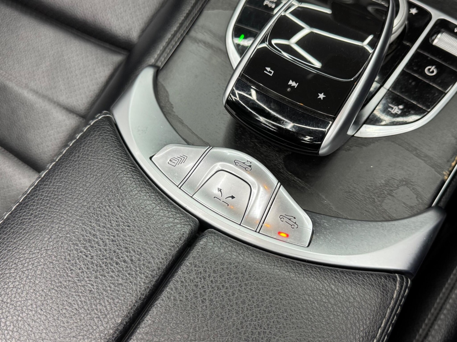 Used Mercedes-Benz C Class 2017 for sale - 76538728: Photo 26