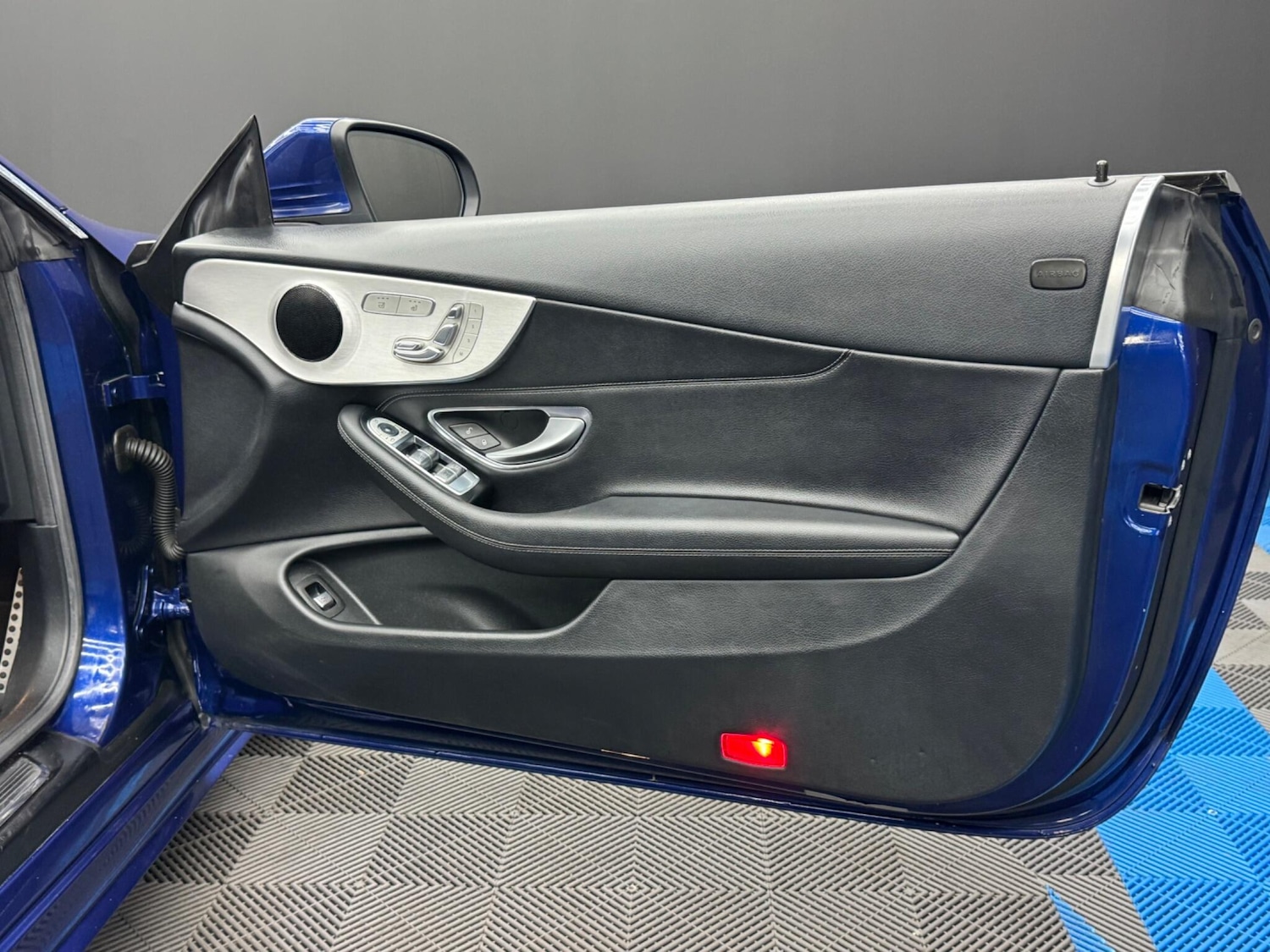 Used Mercedes-Benz C Class 2017 for sale - 76538728: Photo 36