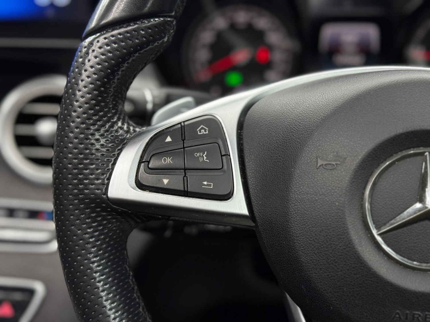 Used Mercedes-Benz C Class 2016 for sale - 77769184: Photo 18