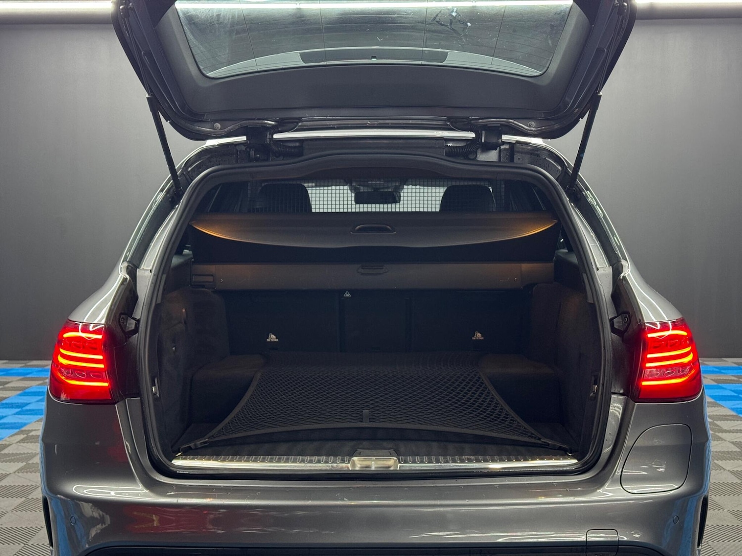 Used Mercedes-Benz C Class 2019 for sale - 77550253: Photo 39