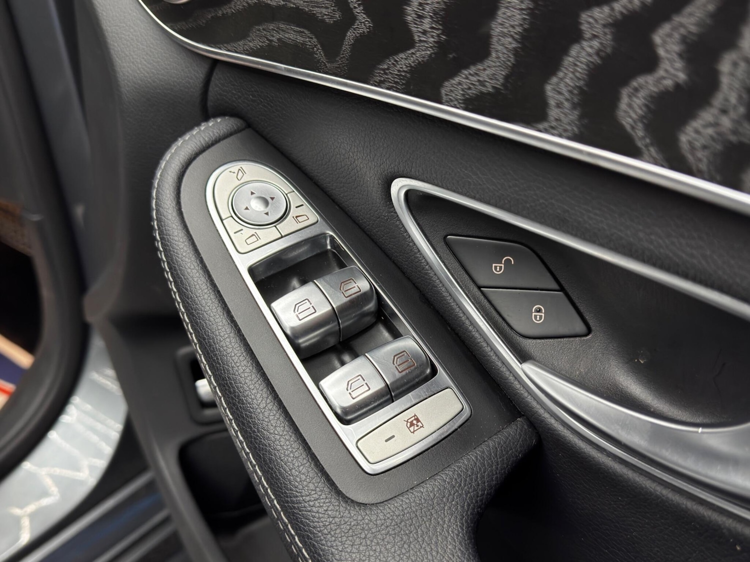 Used Mercedes-Benz C Class 2019 for sale - 77550253: Photo 42