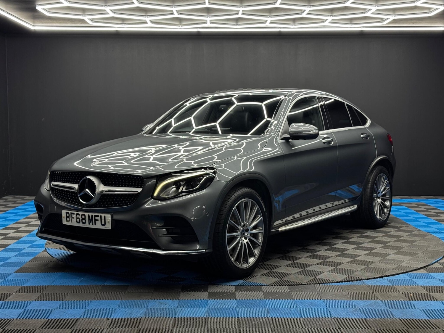 Used Mercedes-Benz GLC 2018 for sale - 76377423: Photo 4