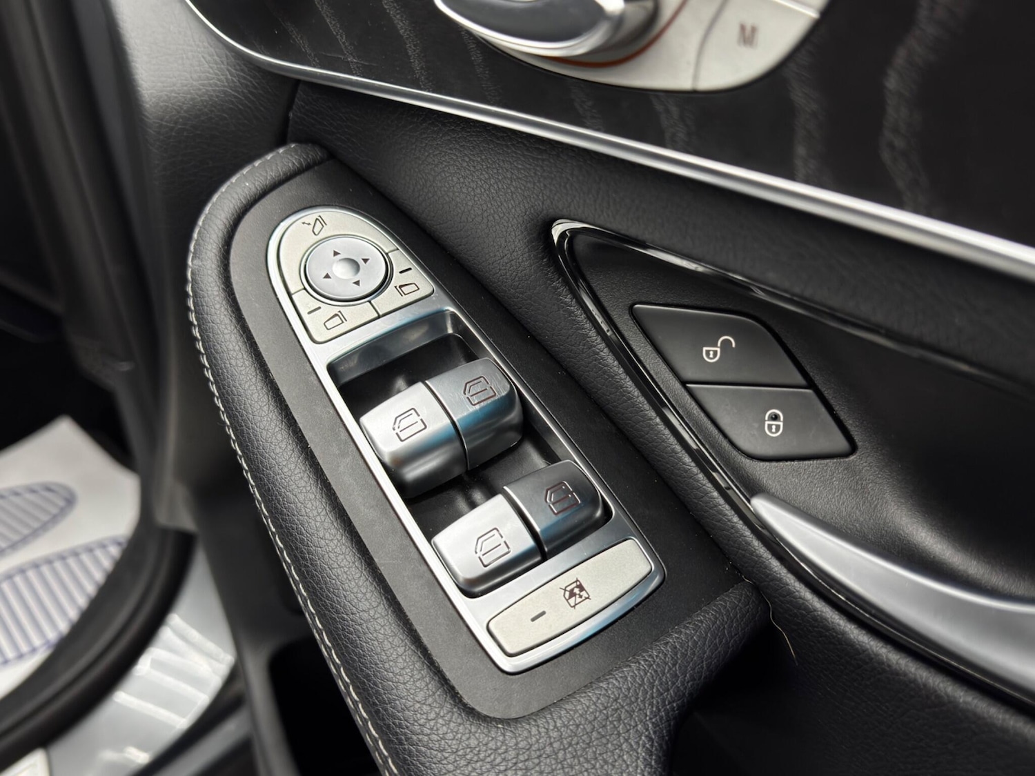 Used Mercedes-Benz GLC 2018 for sale - 76377423: Photo 43